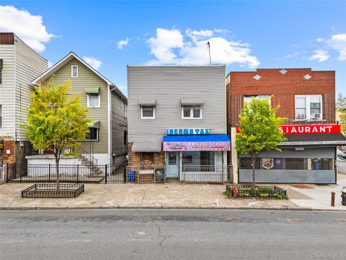 847 Castle Hill Ave, Bronx, NY, 10473-1337 | Card Image