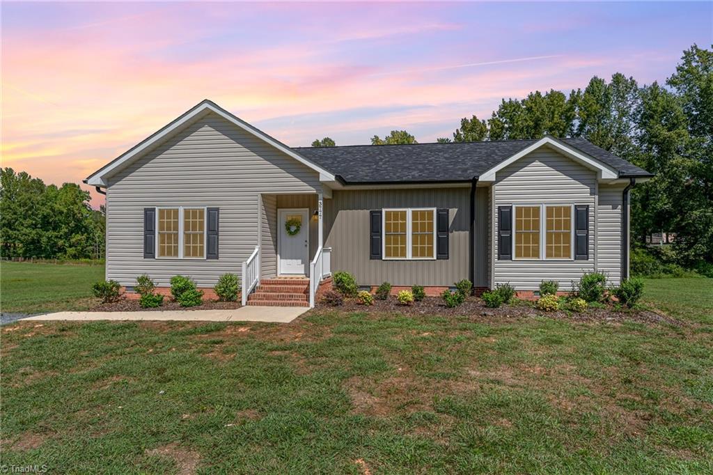 Jennifer View Dr, Asheboro, NC 27205
