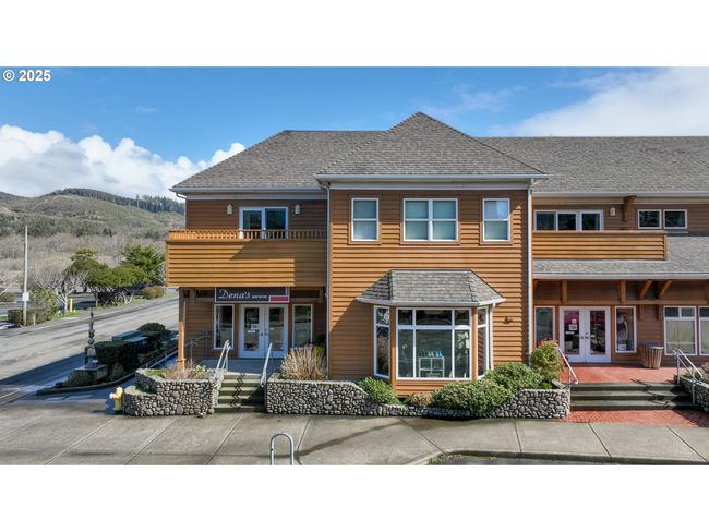 APT-201 - 123 S Hemlock St, Condo with 3 bedrooms, 2 bathrooms and null parking in Cannon Beach OR | Image 6