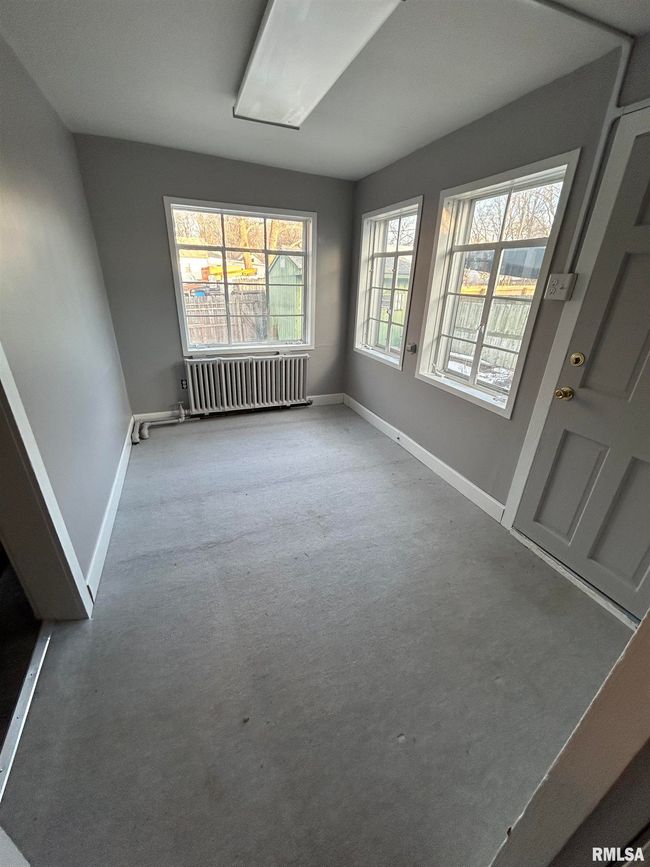 1230 N New St, House other with 2 bedrooms, 1 bathrooms and null parking in Springfield IL | Image 13
