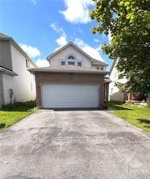 35 Rialto Way, Ottawa, ON, K1T4B3 | Card Image