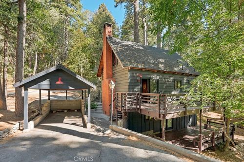 813 Poe Ct, Lake Arrowhead, CA, 92352 | Card Image