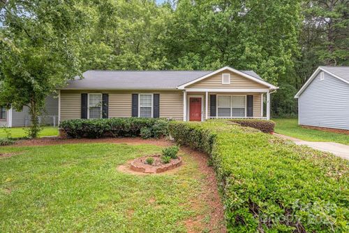 6220 Easter Lane, Charlotte, NC, 28208 | Card Image