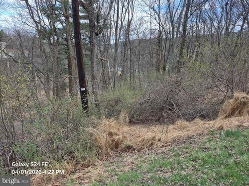 988 Horseman Dr, AUBURN, PA, 17922-9223 | Card Image