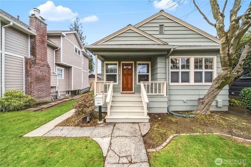 3043 38th Avenue Sw, Seattle, WA, 98126 | Card Image