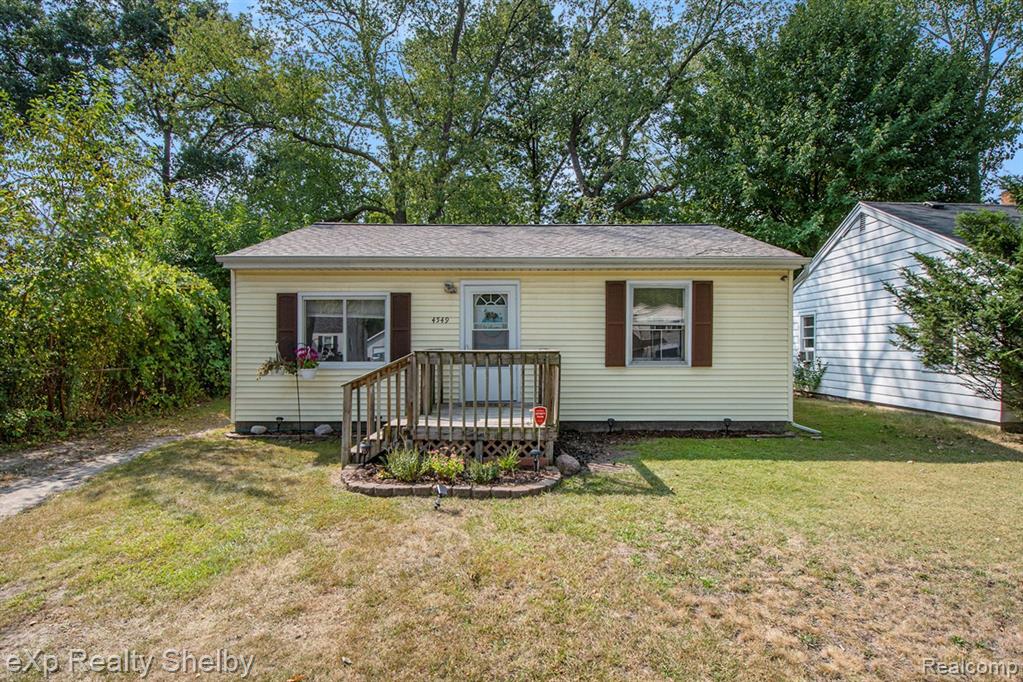 Madison Ave, Grand Rapids, MI 49548