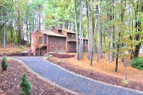 39 Woodduck Farms Rd, Windsor, CT, 06095-1542 | Card Image