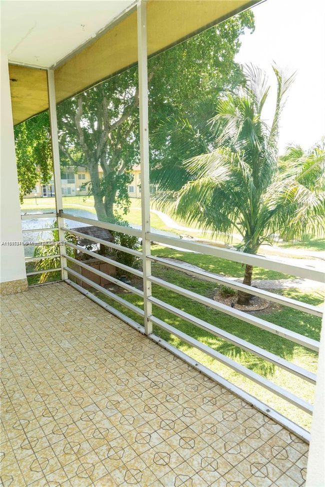 APT-23C - 5140 Sw 40 Th Ave, Condo with 2 bedrooms, 2 bathrooms and null parking in Fort Lauderdale FL | Image 36