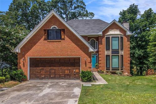 1452 Crooked Tree Cir, Stone Mountain, GA, 30088-3760 | Card Image