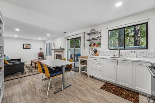 25 Hector Ln, Novato, CA, 94949-6382 | Card Image