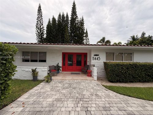 11445 N Bayshore Dr, North Miami, FL, 33181-3213 | Card Image