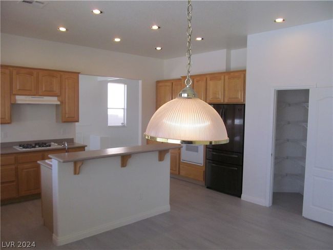 9795 La Cienega St, House other with 5 bedrooms, 3 bathrooms and null parking in Las Vegas NV | Image 12