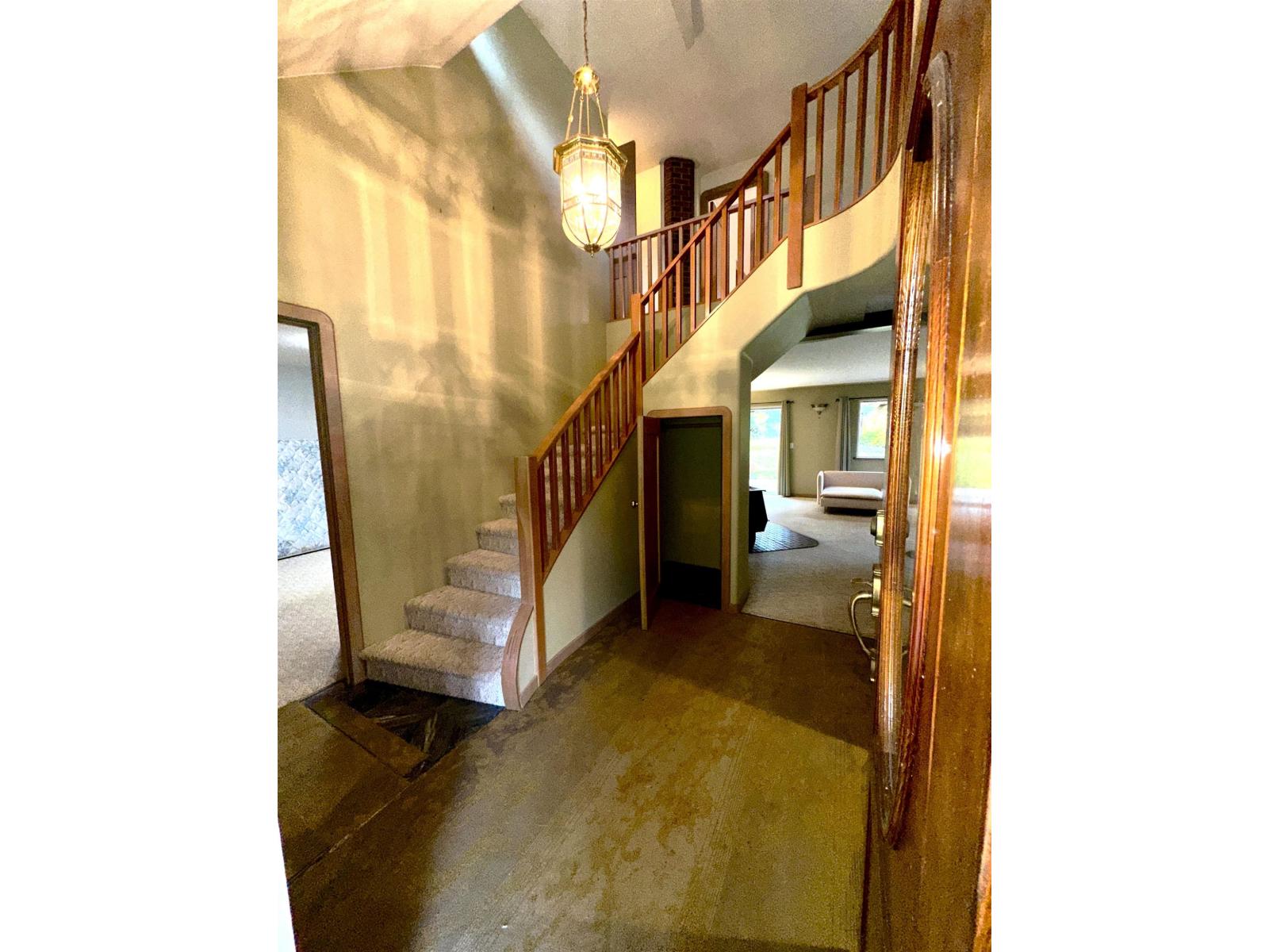 Residential in Boston Bar / Lytton 5