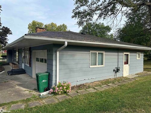 814 Lucas Ave, Chariton, IA, 50049-1348 | Card Image