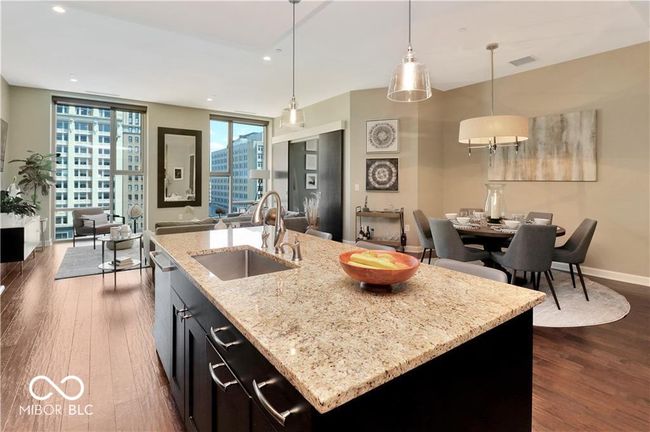 APT-703 - 1 Virginia Ave, Condo with 2 bedrooms, 2 bathrooms and null parking in Indianapolis IN | Image 10