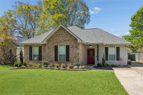 2320 Mcnamara St, Mandeville, LA, 70448-3655 | Card Image