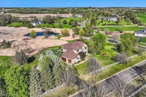 5250 Yvette St, Loretto, MN, 55357-8707 | Card Image
