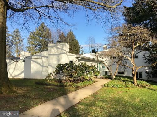 327 Arbor Way, State College, PA, 16803-3402 | Card Image