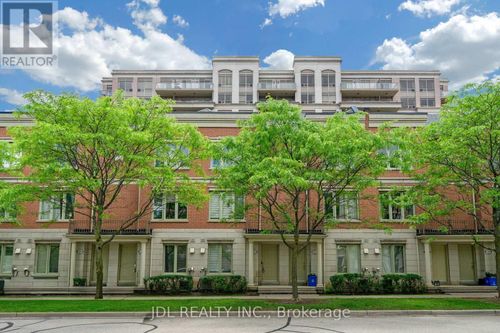 25 Galleria Pky, Thornhill, ON, L3T0A4 | Card Image
