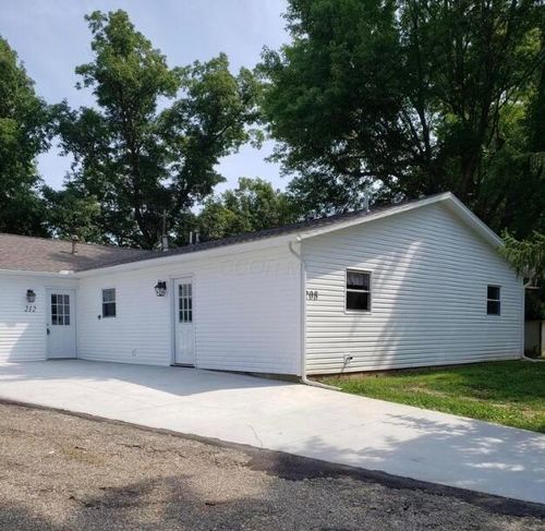 208 Melody Ln, Pataskala, OH, 43062-9231 | Card Image