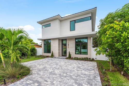 309 Se 6th St, Delray Beach, FL, 33483-4447 | Card Image