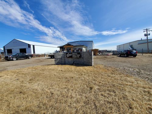 131 Yellowhead Rd, Spruce Grove, AB, T7X0J5 | Card Image