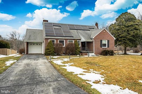 210 Glen Berne Dr, WILMINGTON, DE, 19804-3410 | Card Image