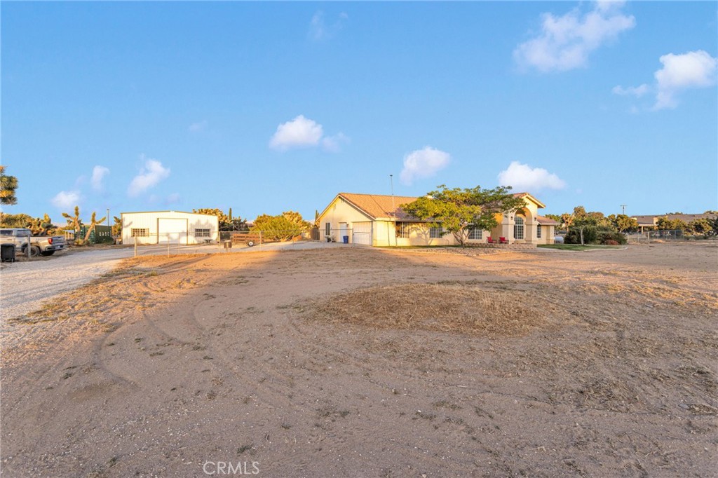 Residential in Oak Hills 4