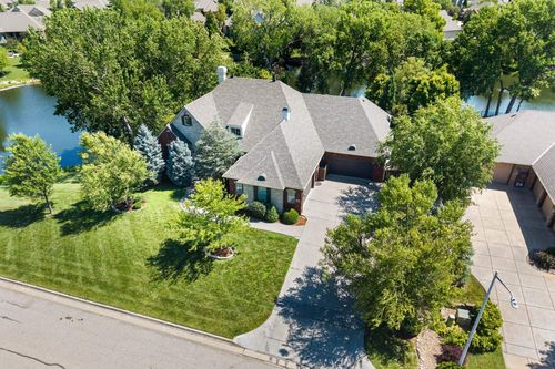 918 E Lakecrest Dr, Andover, KS, 67002-9343 | Card Image