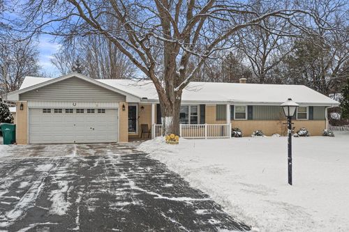 N50W14420 Fairmount Avenue, Menomonee Falls, WI, 53051 | Card Image