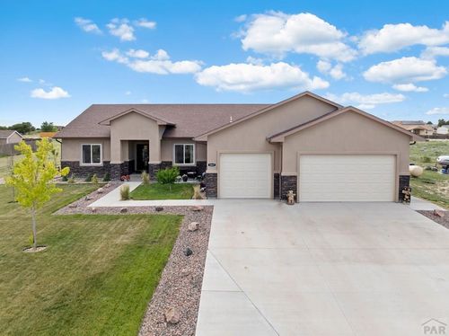 1087 S Greenway Dr, Pueblo West, CO, 81007-6355 | Card Image