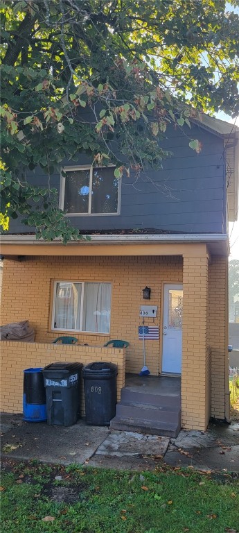 Somerset St, Monessen, PA 15062