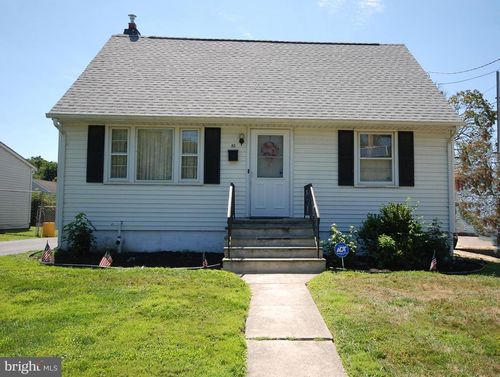 83 Helen Ave, Lawrence, NJ, 08648-4507 | Card Image