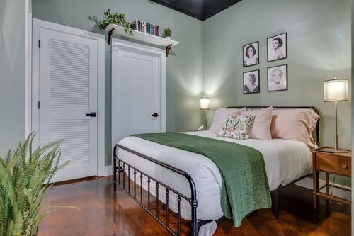 218-293 Plus Park Blvd, Nashville, TN, 37217-3631 | Card Image