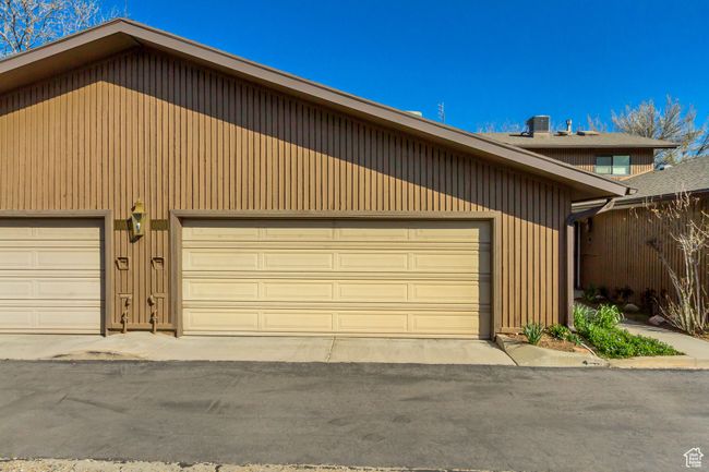 View of detached garage | Image 30