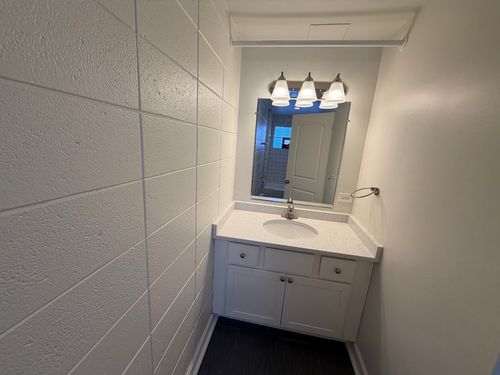 unit-4-26 E Washington Ave, Lake Bluff, IL, 60044-2186 | Card Image