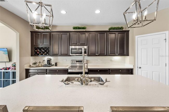 8764 Lookout Pointe Dr, House other with 4 bedrooms, 4 bathrooms and null parking in WINDERMERE FL | Image 5