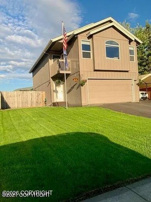 6390 Norm Dr, Anchorage, AK, 99507-2074 | Card Image