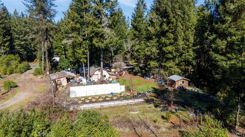 46800 Highway 101, Laytonville, CA, 95454-9001 | Card Image