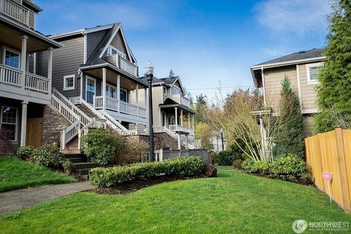 12402 Ne 172nd Ct, Woodinville, WA, 98072-7936 | Card Image