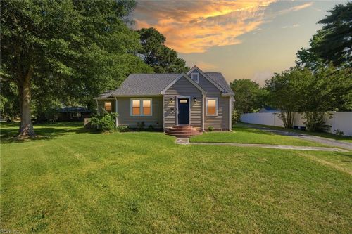 4308 Winchester Dr, Portsmouth, VA, 23707-2823 | Card Image