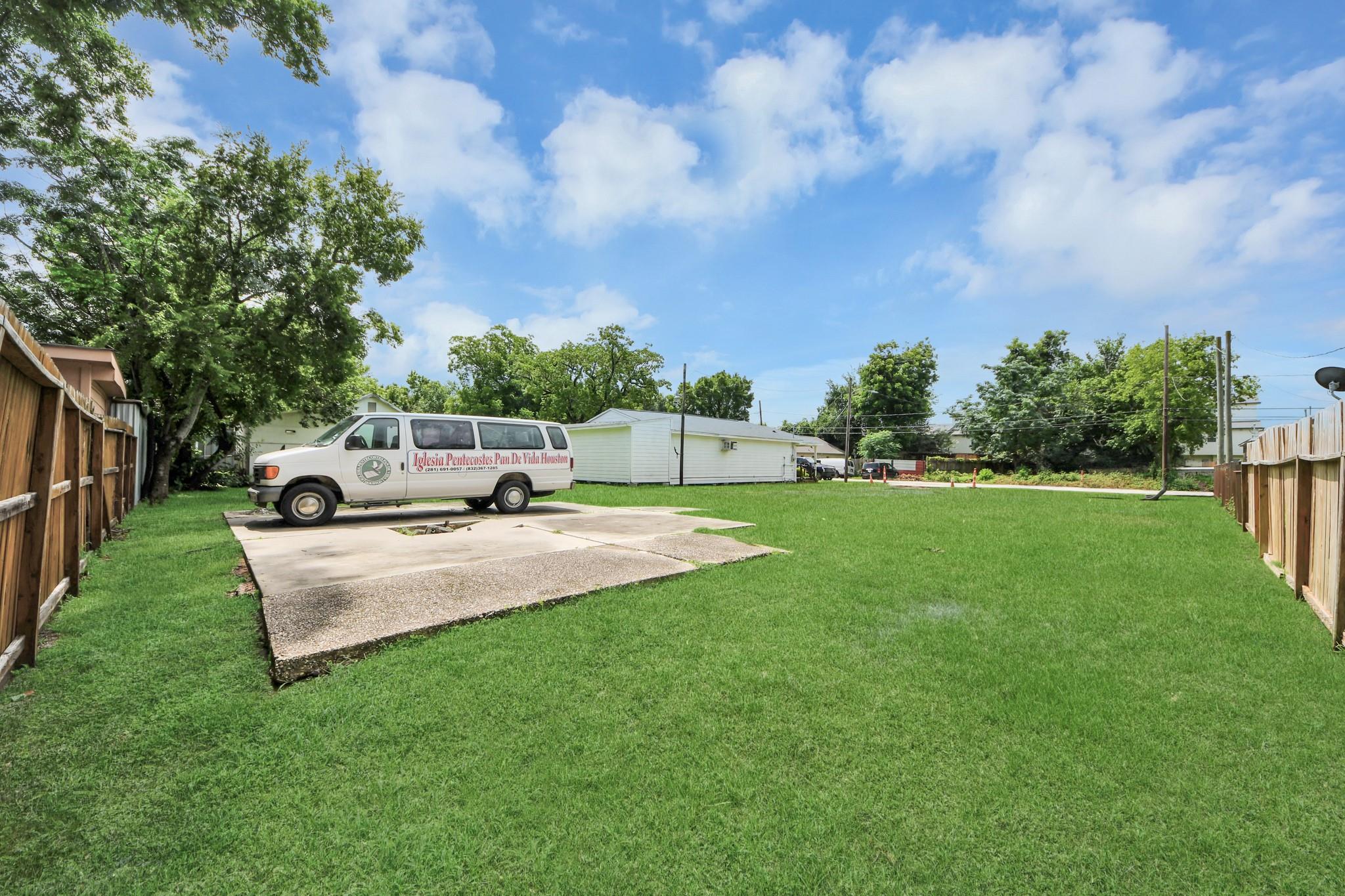 Residential Income in Houston 3