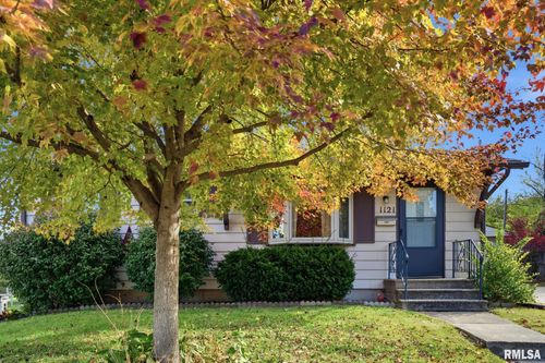 1121 6th St W, Milan, IL, 61264-3020 | Card Image