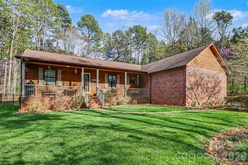 2199 Coddle Creek Hwy, Mooresville, NC, 28115-8250 | Card Image