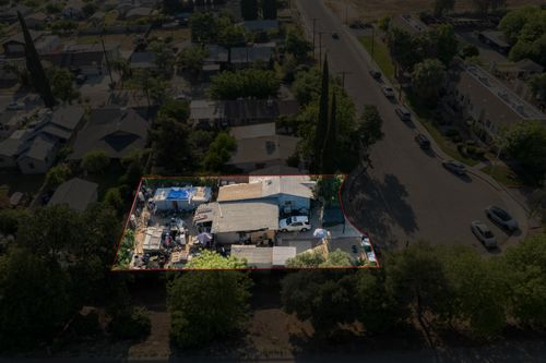 1021 W Grand Ave, Porterville, CA, 93257-1928 | Card Image
