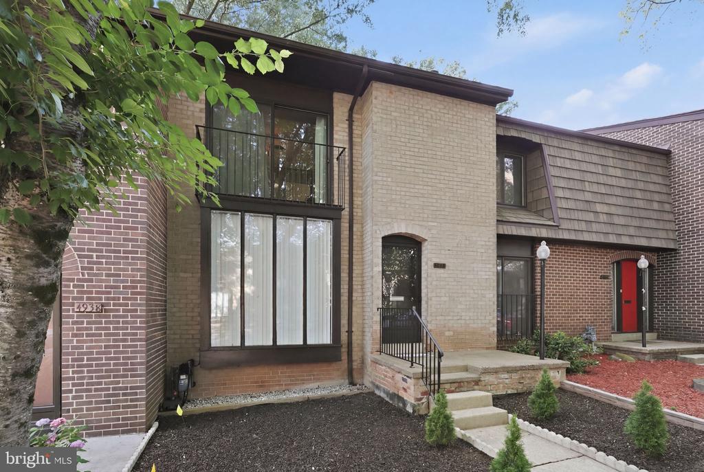 Residential in ANNANDALE 2