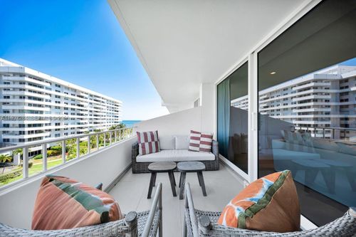apt-602-199 Ocean Lane Dr, Key Biscayne, FL, 33149-1423 | Card Image