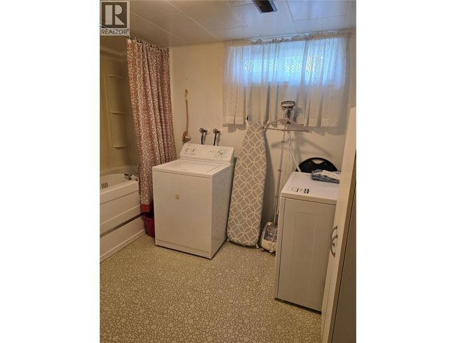 1408 Quartz Rd, House other with 4 bedrooms, 2 bathrooms and 2 parking in Cache Creek BC | Image 37