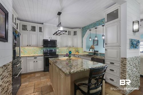 704-501 Cotton Creek Dr, Gulf Shores, AL, 36542-9081 | Card Image