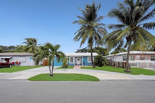 1913 Thomas St, Hollywood, FL, 33020-2130 | Card Image